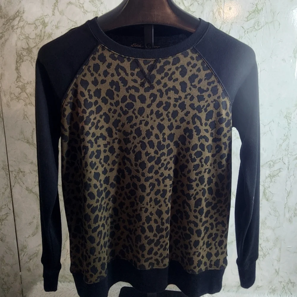 Eddie Bauer Leopard Print Front Sweatshirt Top